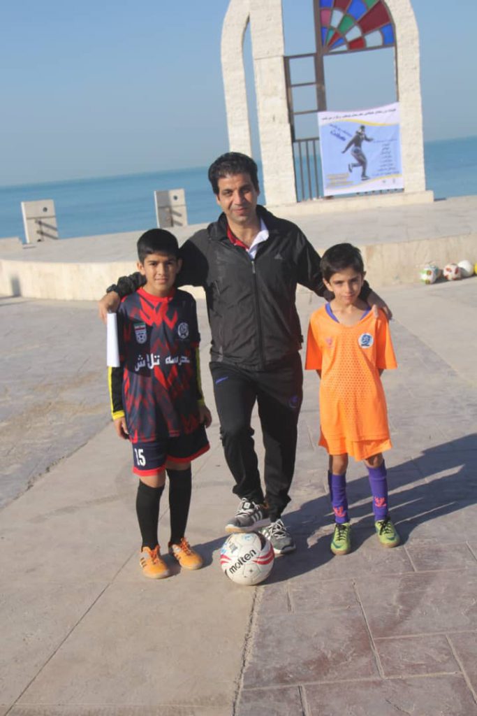 روپایی زدن آینده های فوتبال بوشهر،ابتکاری جدید از هیات ورزشهای همگانی +تصاویر