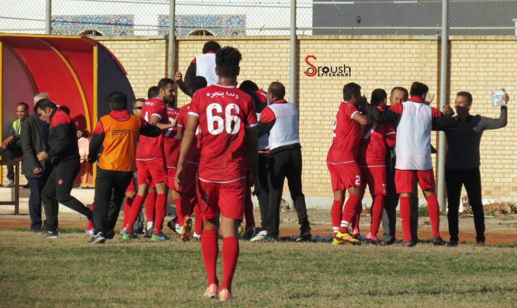 تصاویر:برد خانگی پرسپولیس گناوه/سروش افتخاری