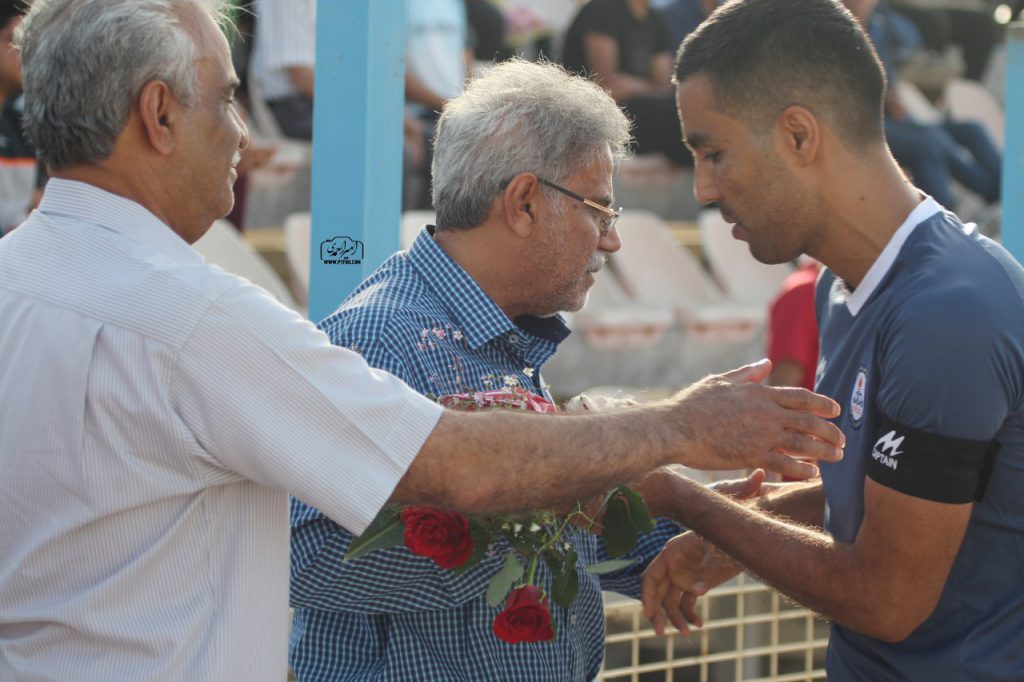 مصطفی کیانی ملی پوش پارس جنوبی:بازی برد و باخت دارد که سهم ما باخت بود،با آمدن مسیگر شرایط تیم بهتر خواهد شد