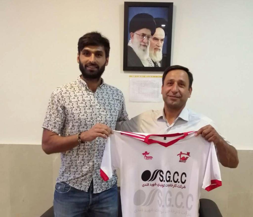 کوروش چاپی پور به تیم شهید قندی یزد پیوست