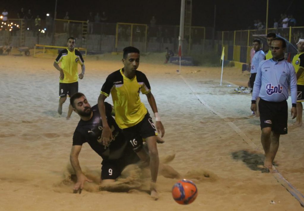 هفته ششم لیگ برتر فوتبال ساحلی/دریانوردان در یزد صدر را از دست داد