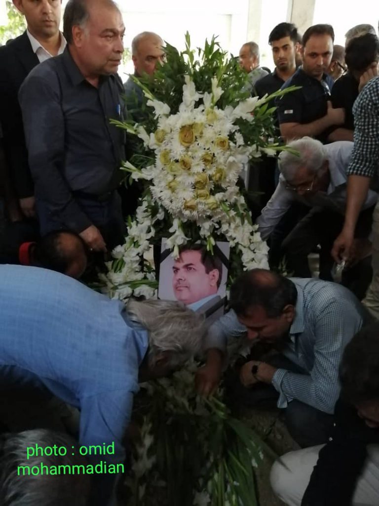 مراسم خاکسپاری مدیر عامل سابق و فقید باشگاه ایرانجوان بوشهر/تصاویر:امید محمدیان