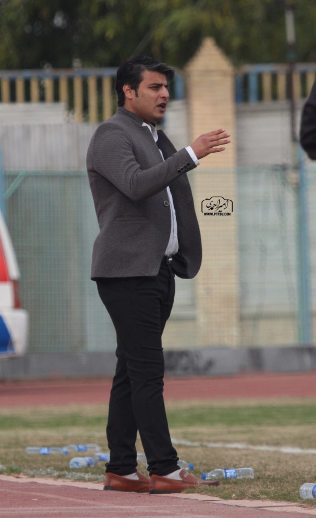 مهدی قنبری سرمربی ایرانجوان بوشهر شد