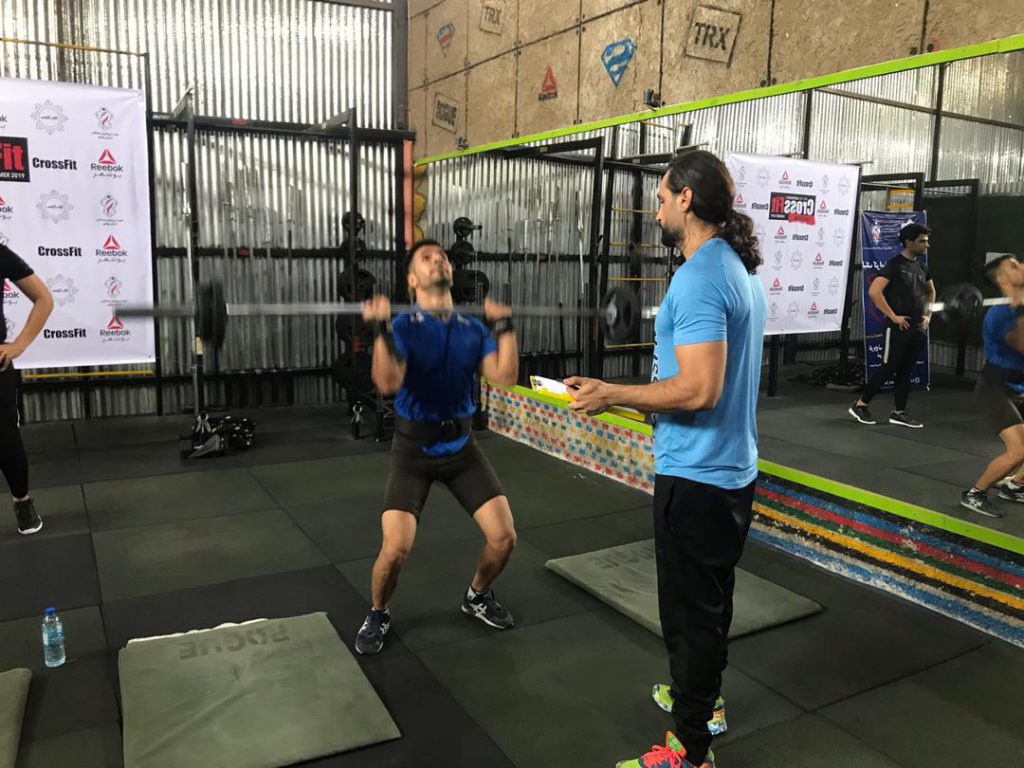 منهای فوتبال/ هفته نخست لیگ کراسفیت استان بوشهر برگزار شد