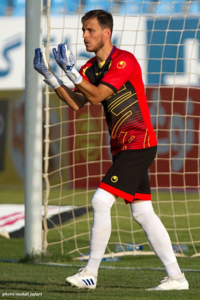 عکس:بالاخره از گلر جدید شاهین رونمایی شد،ویلی تایا از گرجستان! عکس:بالاخره از گلر جدید شاهین رونمایی شد،ویلی تایا از گرجستان!