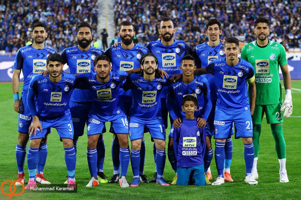 تصاویر:حضور بوشهری های استقلال در نبرد با سپاهان