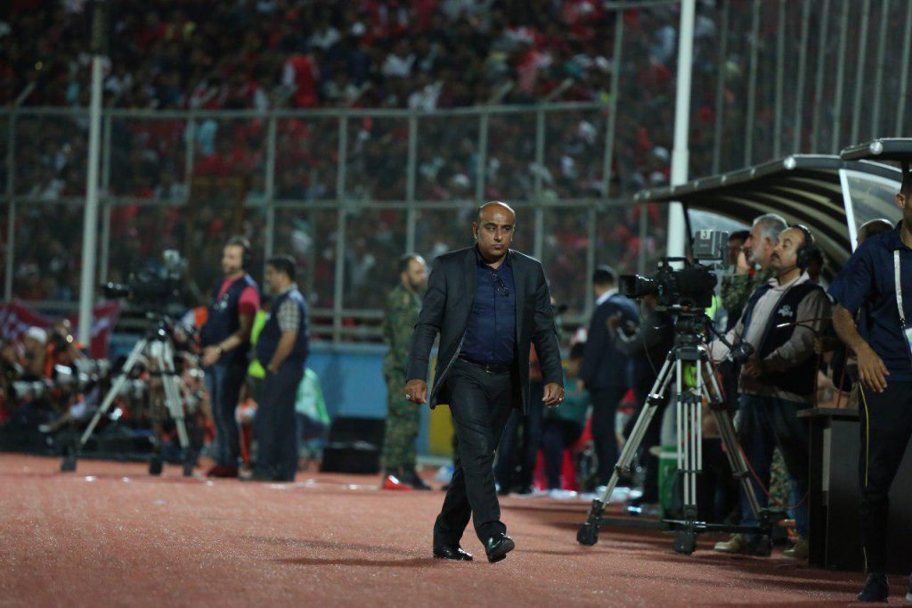 صحبتهای عجیب سرپرست پارس جنوبی جم/خطیب: شبکه بوشهر دیگر بازیهای پارس را پخش نکند!