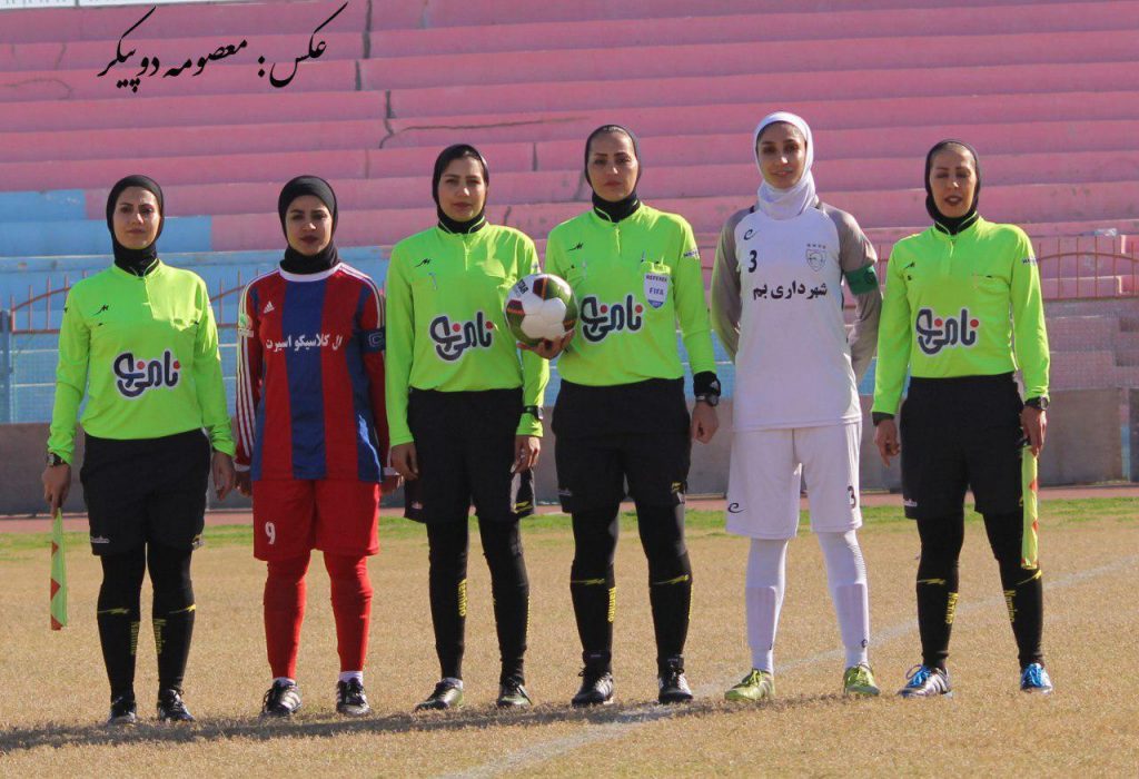 تصاویر هفته نخست از دور برگشت لیگ برتر بانوان کشور دیدار تیمهای پارس جنوبی بوشهر و شهرداری بم