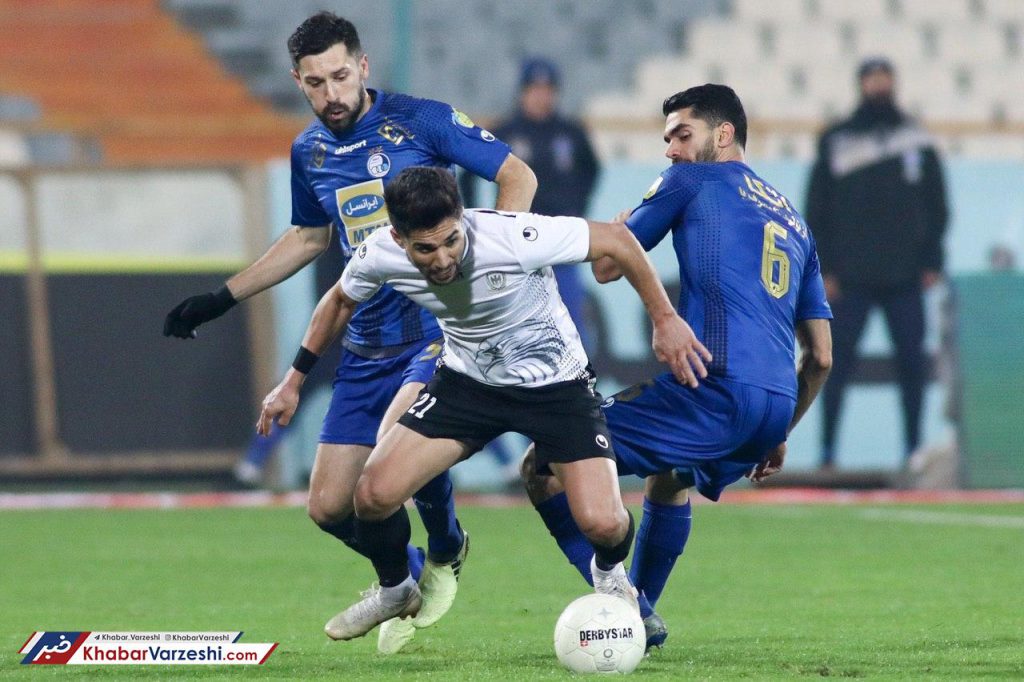 هفته پانزدهم لیگ برتر/استقلال ۴ شاهین شهرداری۱/بازهم پنالتی شاهین را ندیدند،خط حمله استقلال حریف ندارد! هفته پانزدهم لیگ برتر/استقلال ۴ شاهین شهرداری۱/بازهم پنالتی شاهین را ندیدند،خط حمله استقلال حریف ندارد!