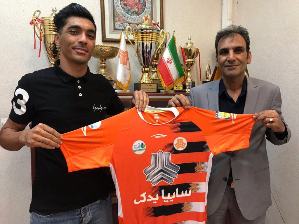 اولین جدا شده رسمی شاهین شهرداری،کمال نیکخوی به سایپا پیوست